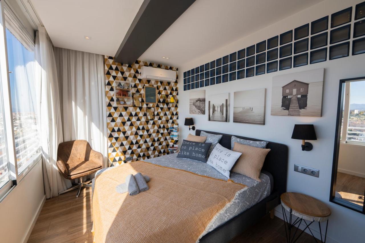 Ferienwohnung Charming Downtown Skyscrapper Alicante Exterior foto