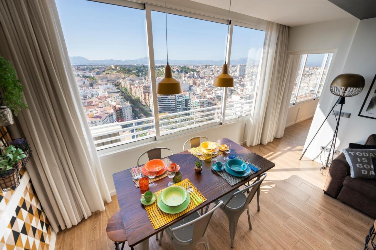 Ferienwohnung Charming Downtown Skyscrapper Alicante Exterior foto