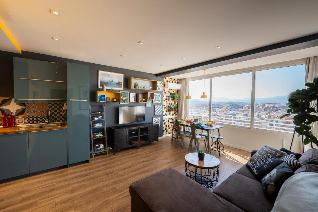 Ferienwohnung Charming Downtown Skyscrapper Alicante Exterior foto