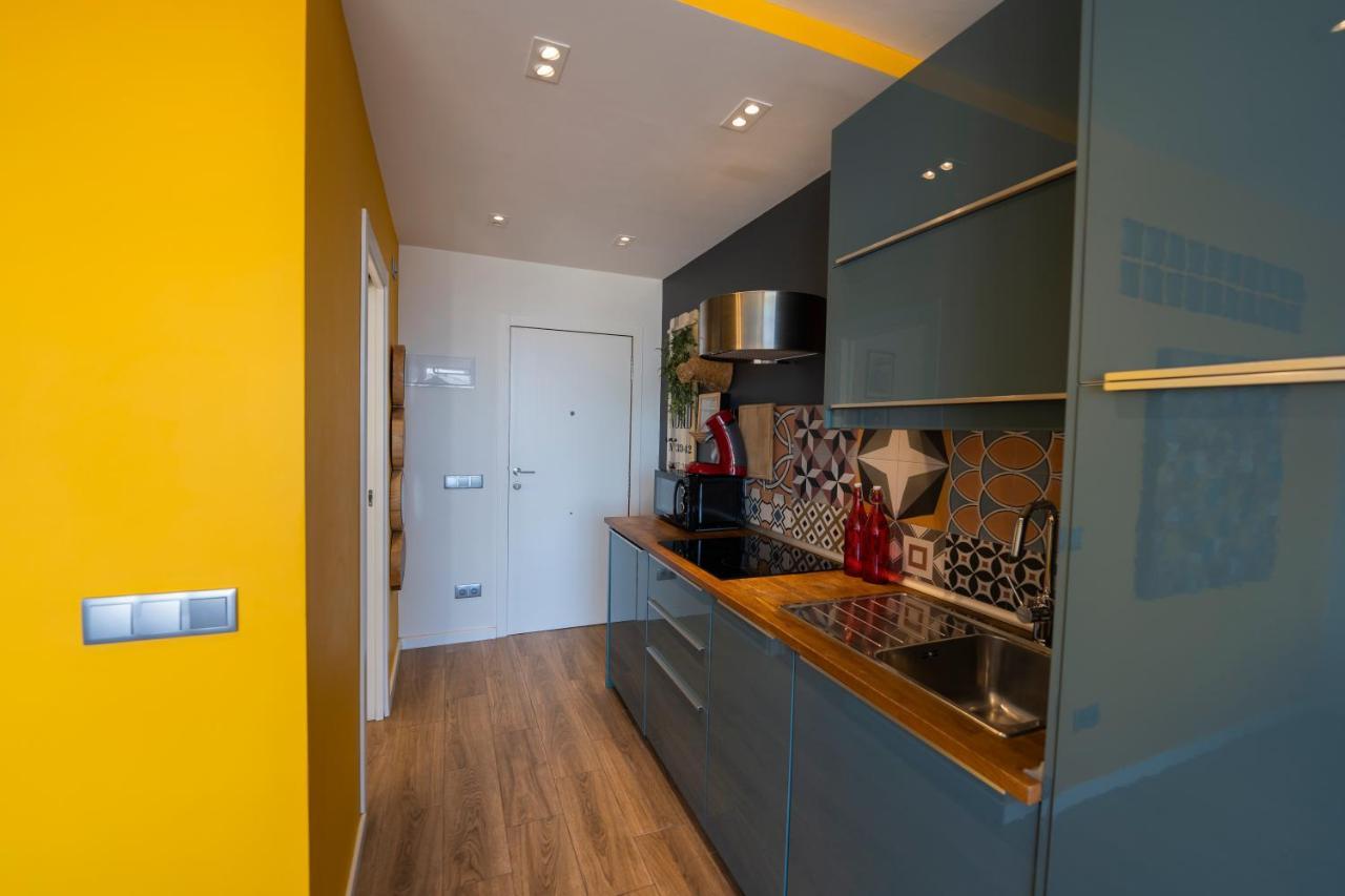 Ferienwohnung Charming Downtown Skyscrapper Alicante Exterior foto